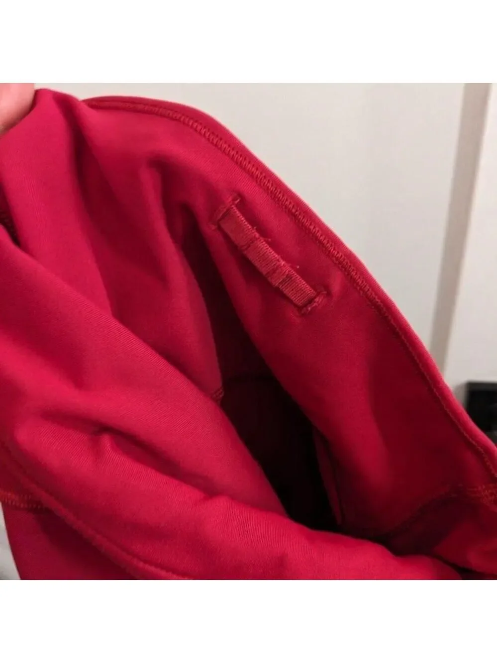 Lululemon X Barrys | Stronger as One Tight 25" in Ruby Red - Picture 9 of 15